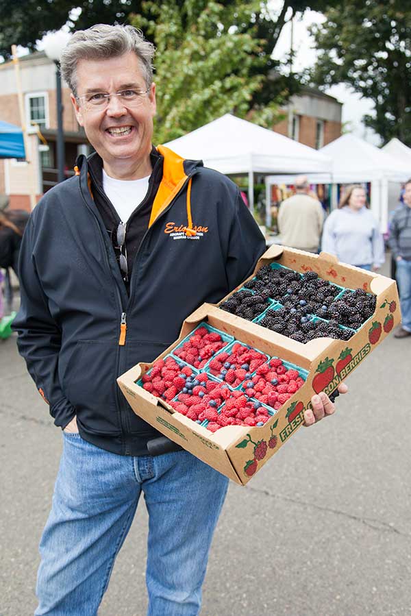 Tillamook Oregon Farmers Market Fresh Fruit