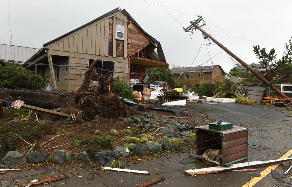 Manzanita tornado damage