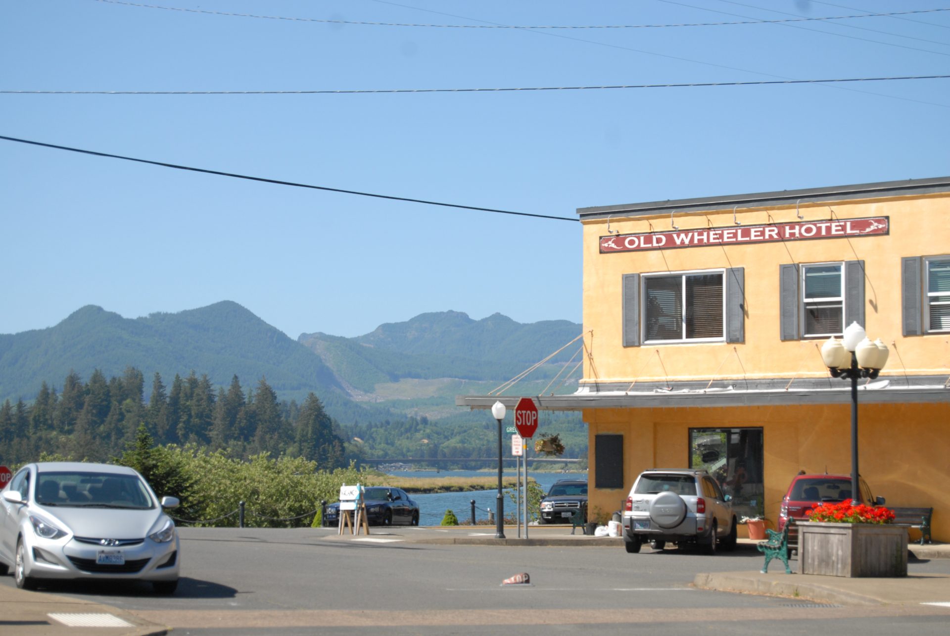 to Wonderful Wheeler, Oregon Tillamook Coast TriVillage
