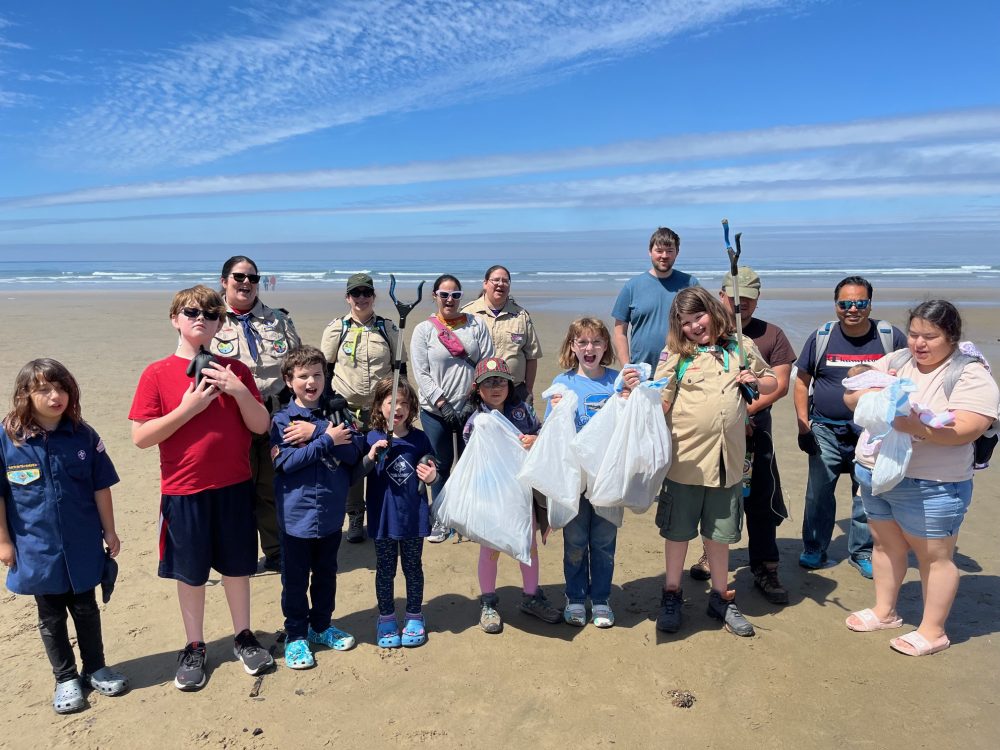 Cub Scout Pack 122 cleans up the beach