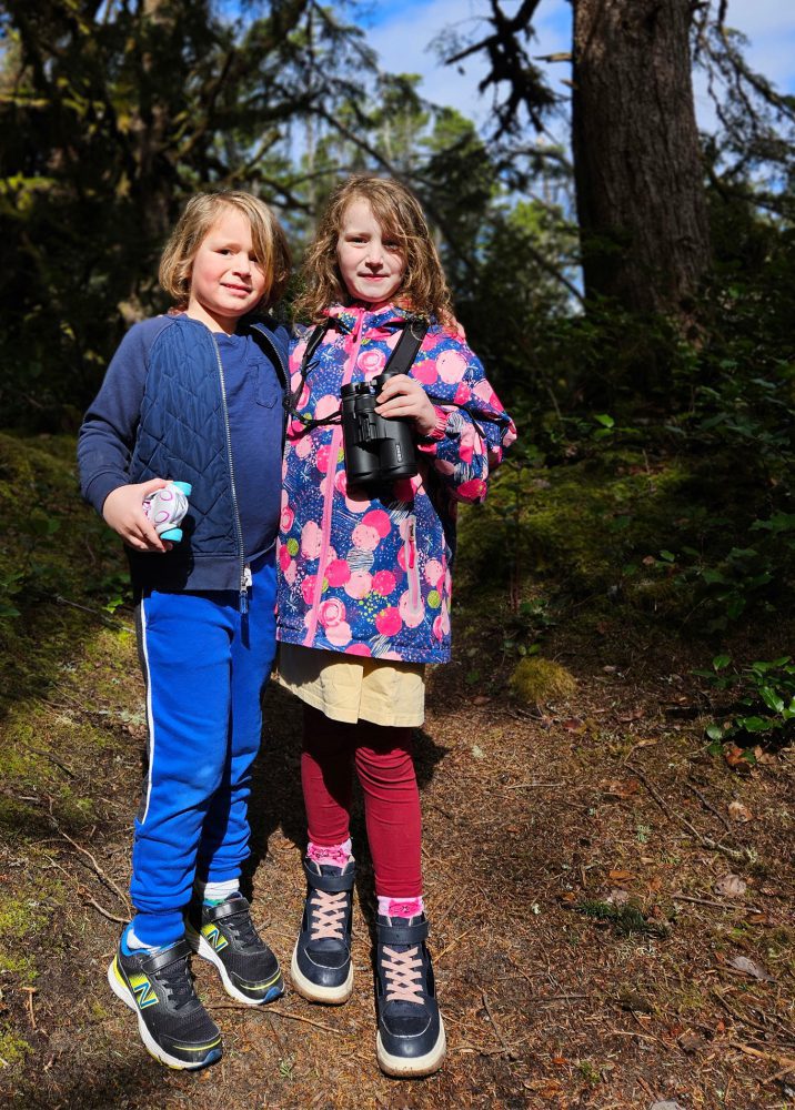 birdwatching forest kids binoculars Sitka Sedge