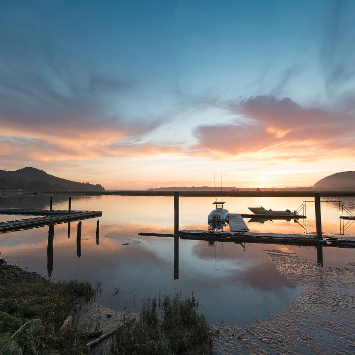 callout hdr sunset docks