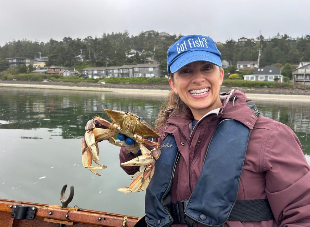 crabbing boat woman coast